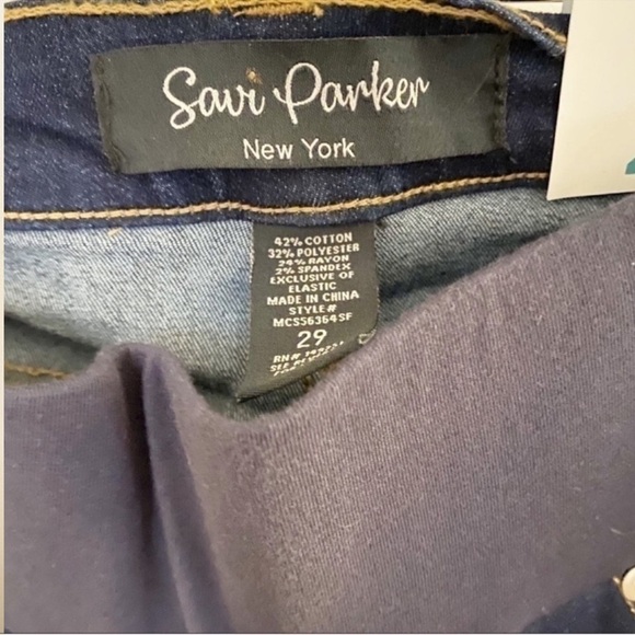 Savi Parker Maternity Jeans Size 29 NEW Dark Blue Wash Low Panel Stretch Waist - Picture 4 of 8